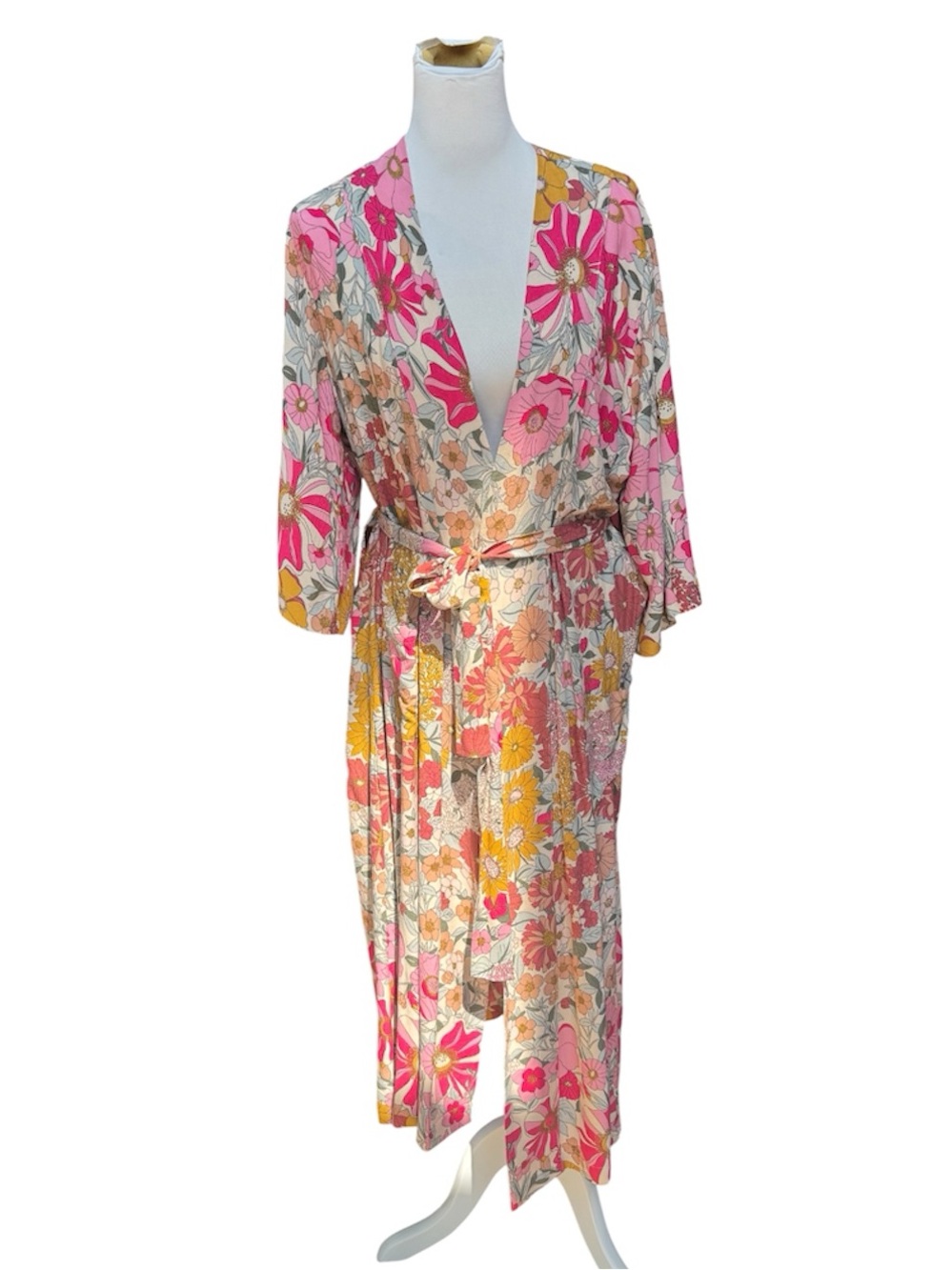 NATURAL LIFE Pink, Yellow & Cream Floral Kimono OR Robe size S/M. Brand new!